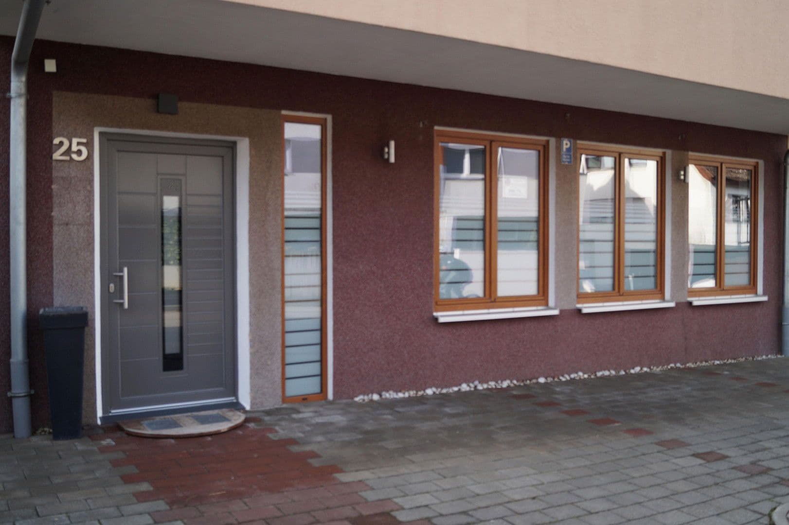 Prodej domu 258 m², pozemek 356 m², Ostfildern, Bádensko-Württembersko Prodej domu 258 m², pozemek 356 m², Ostfildern, Bádensko-Württembersko