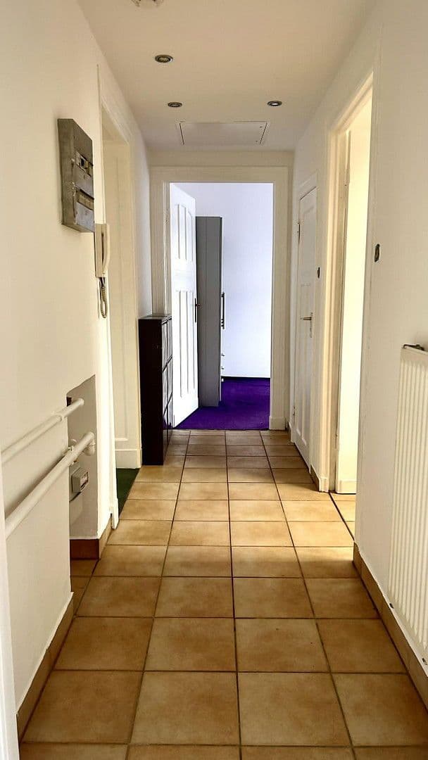 Prodej bytu 2+1 55 m², Lichtenrader Str. 55, Berlin, Berlín Prodej bytu 2+1 55 m², Lichtenrader Str. 55, Berlin, Berlín