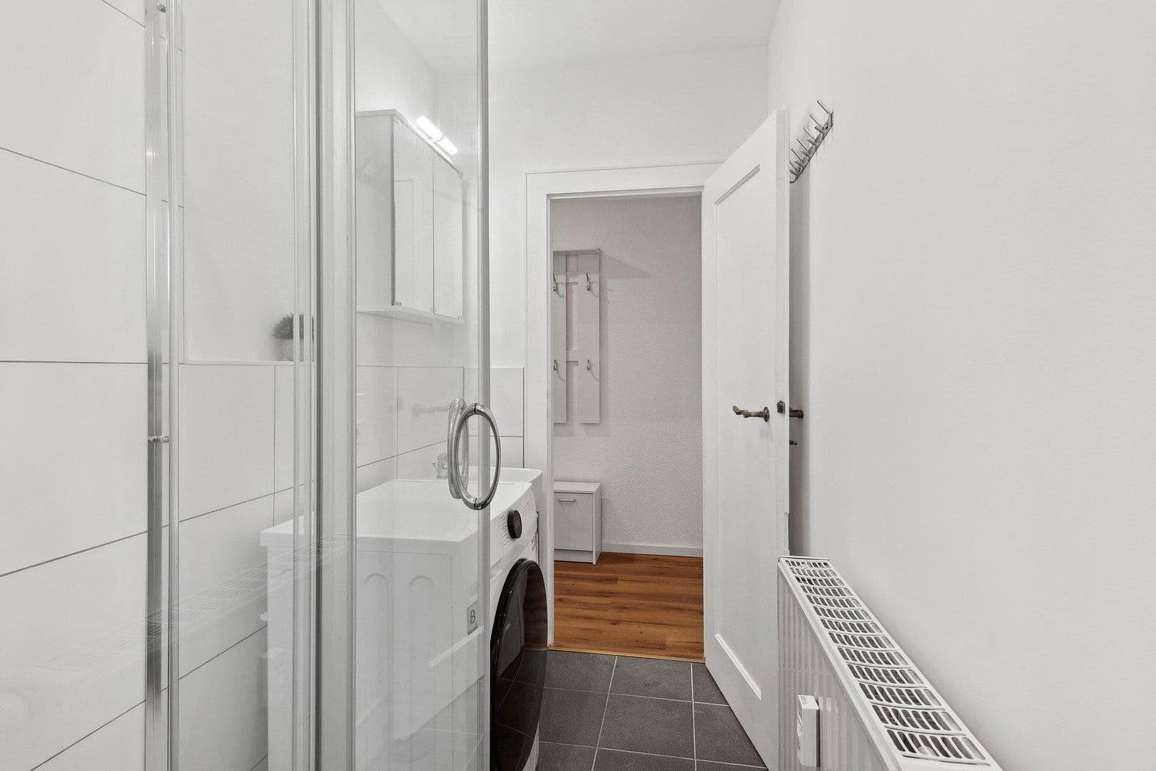 Pronájem bytu 2+1 50 m², Georg-Schumann-Str. 286b, Leipzig, Sasko Pronájem bytu 2+1 50 m², Georg-Schumann-Str. 286b, Leipzig, Sasko