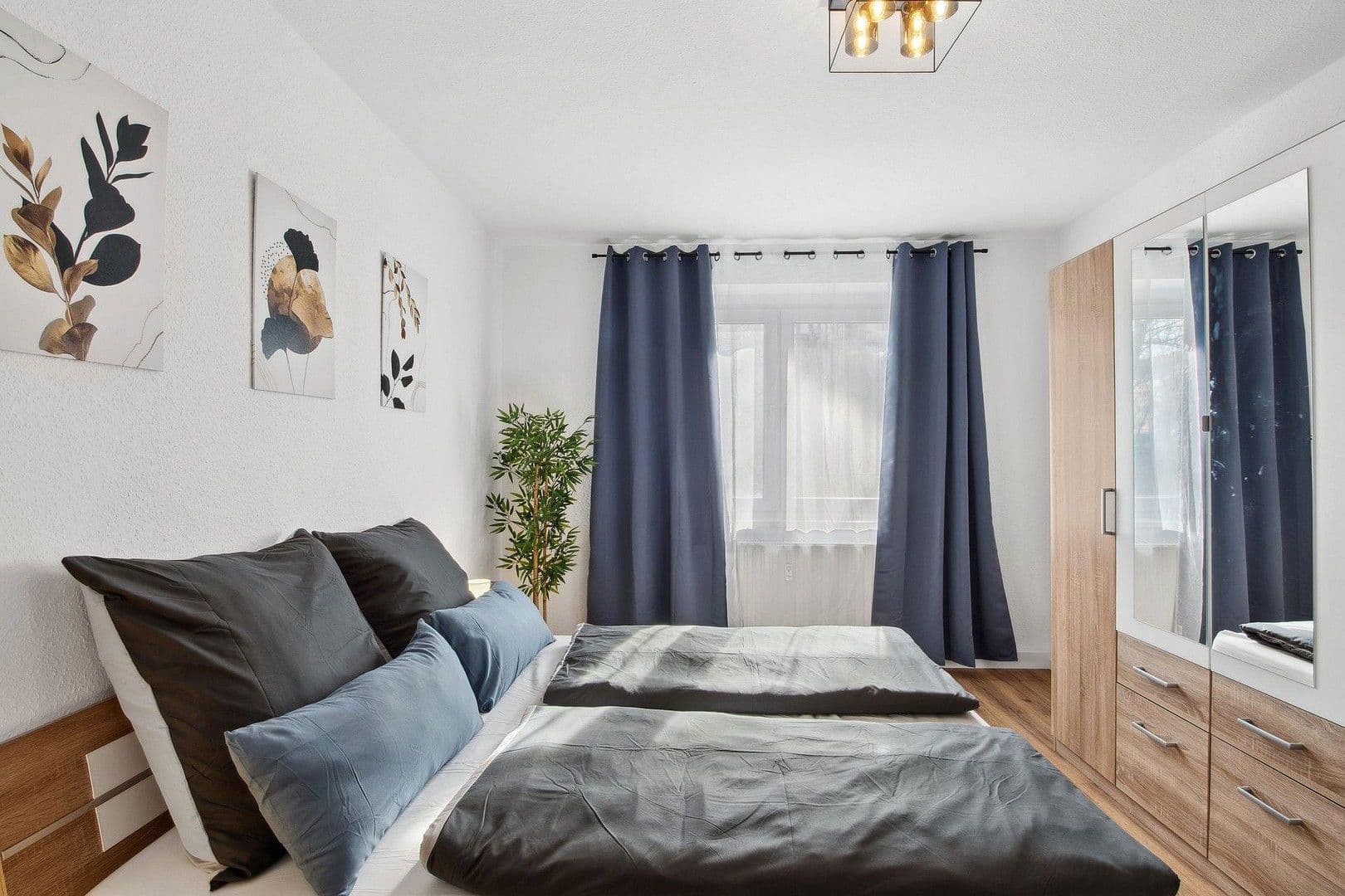 Pronájem bytu 2+1 50 m², Georg-Schumann-Str. 286b, Leipzig, Sasko Pronájem bytu 2+1 50 m², Georg-Schumann-Str. 286b, Leipzig, Sasko