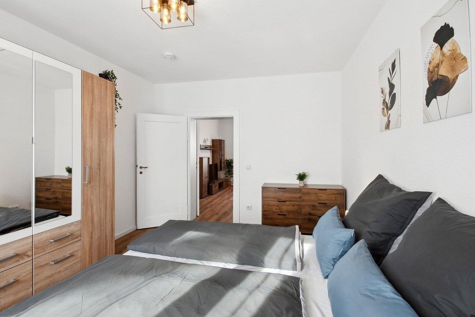 Pronájem bytu 2+1 50 m², Georg-Schumann-Str. 286b, Leipzig, Sasko Pronájem bytu 2+1 50 m², Georg-Schumann-Str. 286b, Leipzig, Sasko