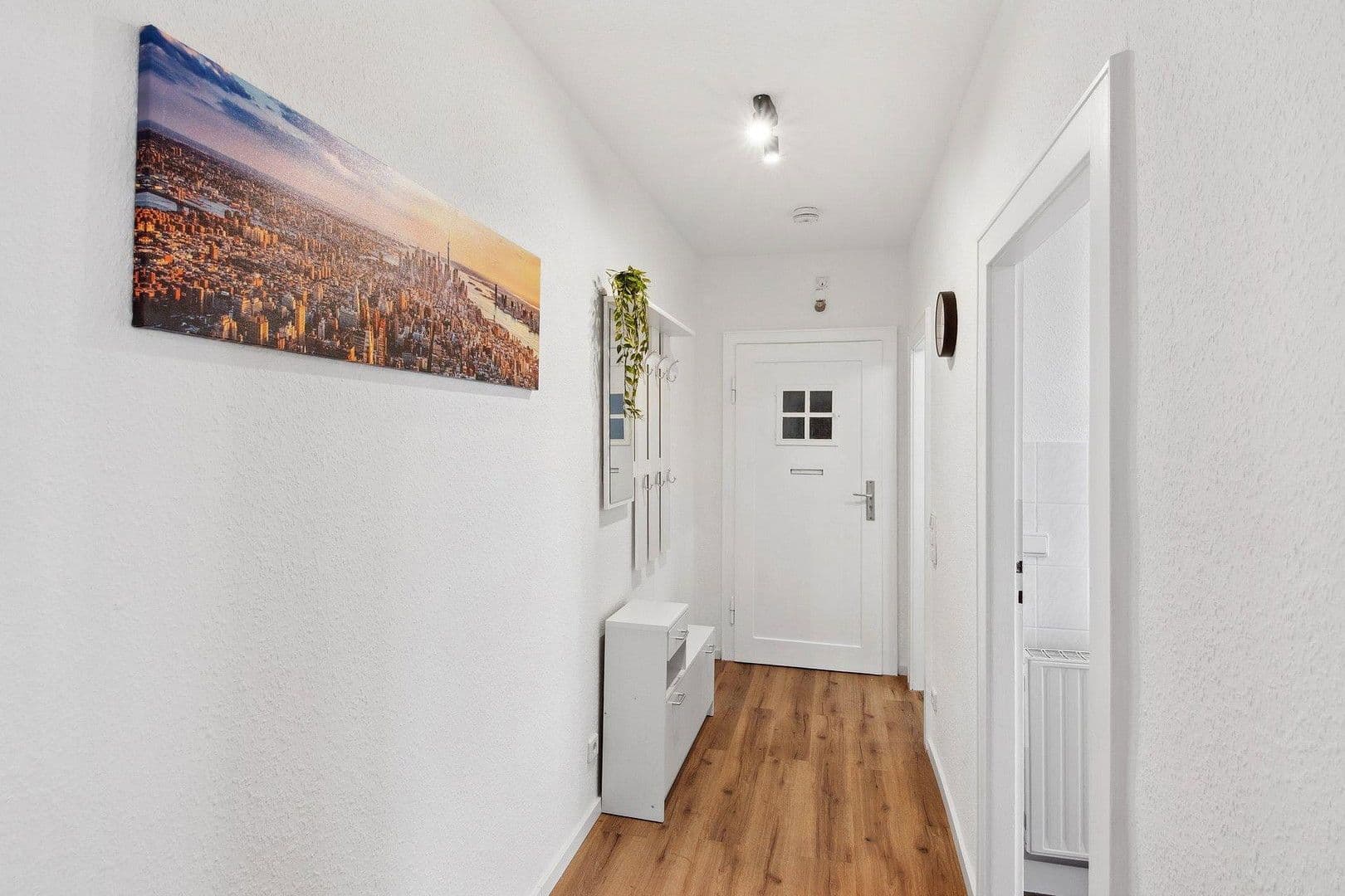 Pronájem bytu 2+1 50 m², Georg-Schumann-Str. 286b, Leipzig, Sasko Pronájem bytu 2+1 50 m², Georg-Schumann-Str. 286b, Leipzig, Sasko