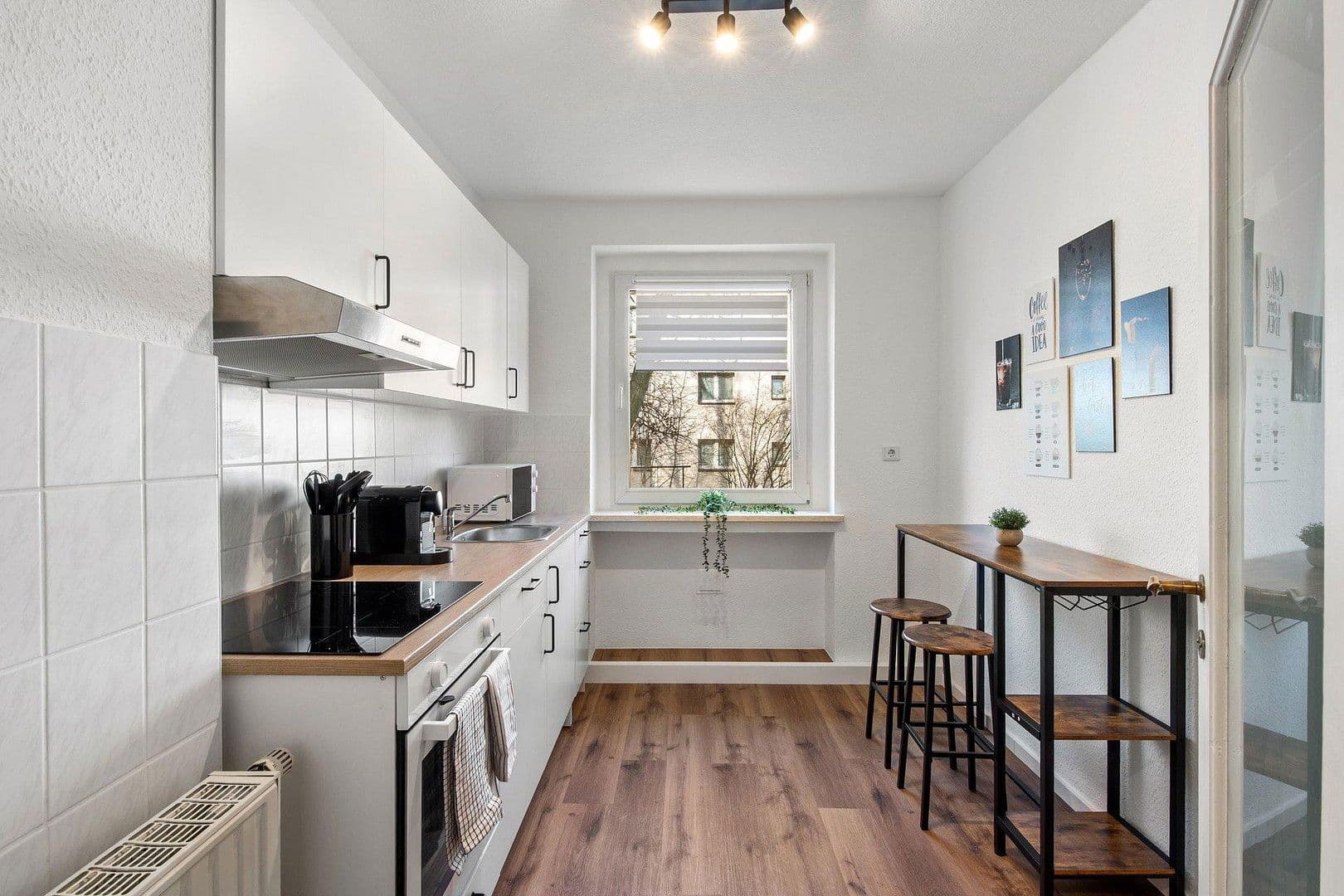 Pronájem bytu 2+1 50 m², Georg-Schumann-Str. 286b, Leipzig, Sasko Pronájem bytu 2+1 50 m², Georg-Schumann-Str. 286b, Leipzig, Sasko