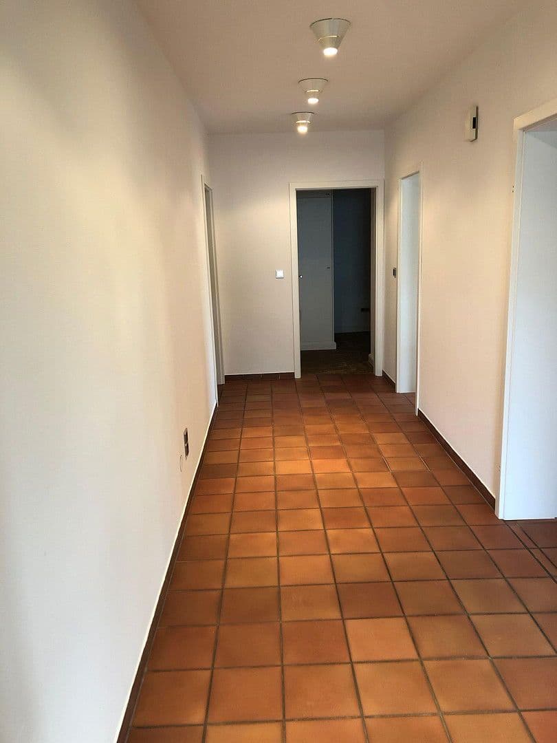 Prodej domu 238 m², pozemek 818 m², Kollwitzweg 6, Goslar, Dolní Sasko Prodej domu 238 m², pozemek 818 m², Kollwitzweg 6, Goslar, Dolní Sasko