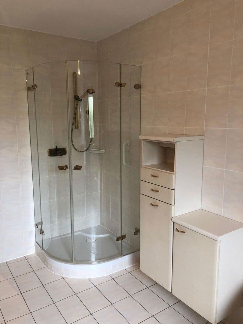 Prodej domu 238 m², pozemek 818 m², Kollwitzweg 6, Goslar, Dolní Sasko Prodej domu 238 m², pozemek 818 m², Kollwitzweg 6, Goslar, Dolní Sasko