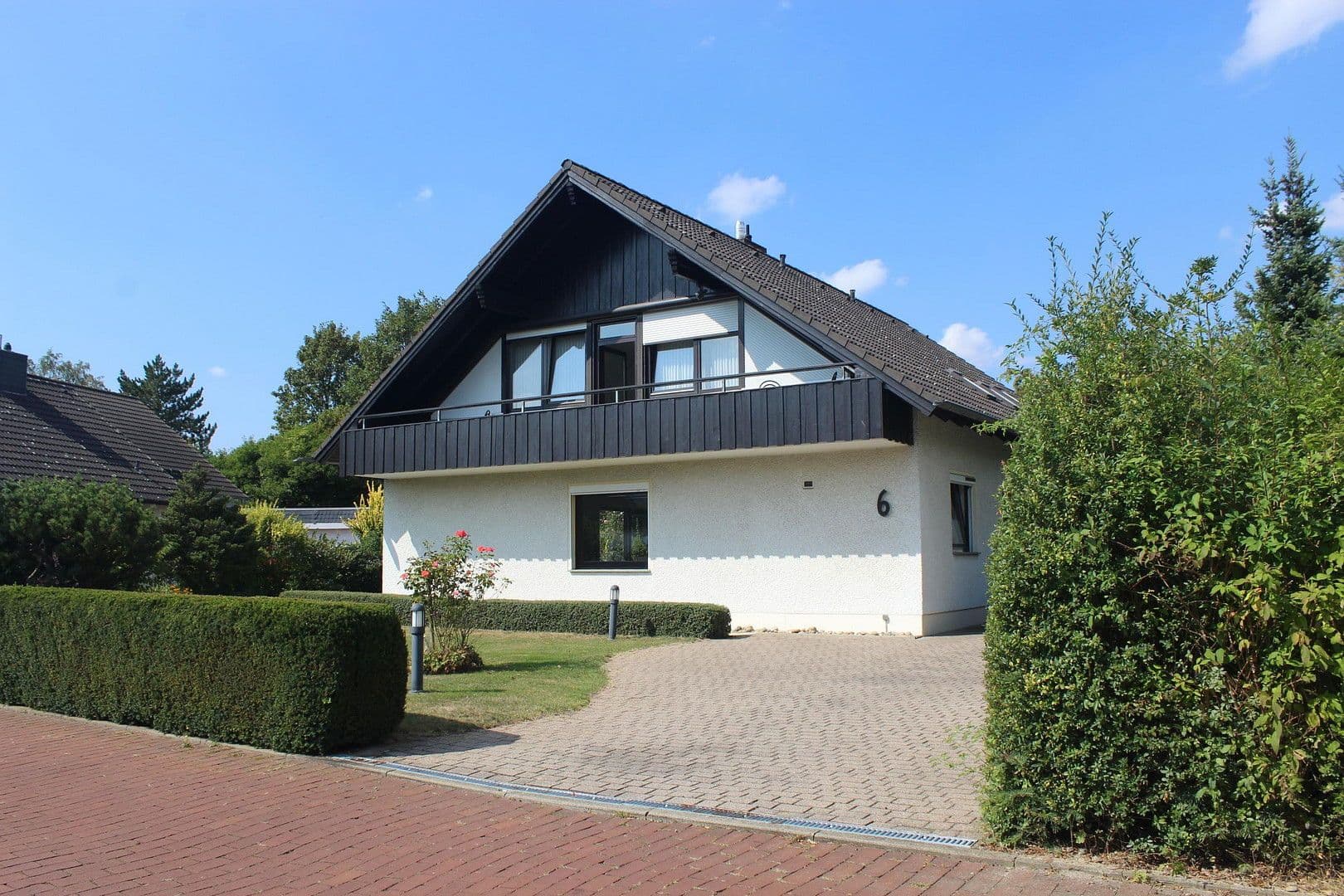 Prodej domu 238 m², pozemek 818 m², Kollwitzweg 6, Goslar, Dolní Sasko Prodej domu 238 m², pozemek 818 m², Kollwitzweg 6, Goslar, Dolní Sasko