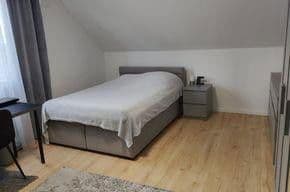 Pronájem bytu 3+1 100 m², Eisingen, Bavorsko Pronájem bytu 3+1 100 m², Eisingen, Bavorsko