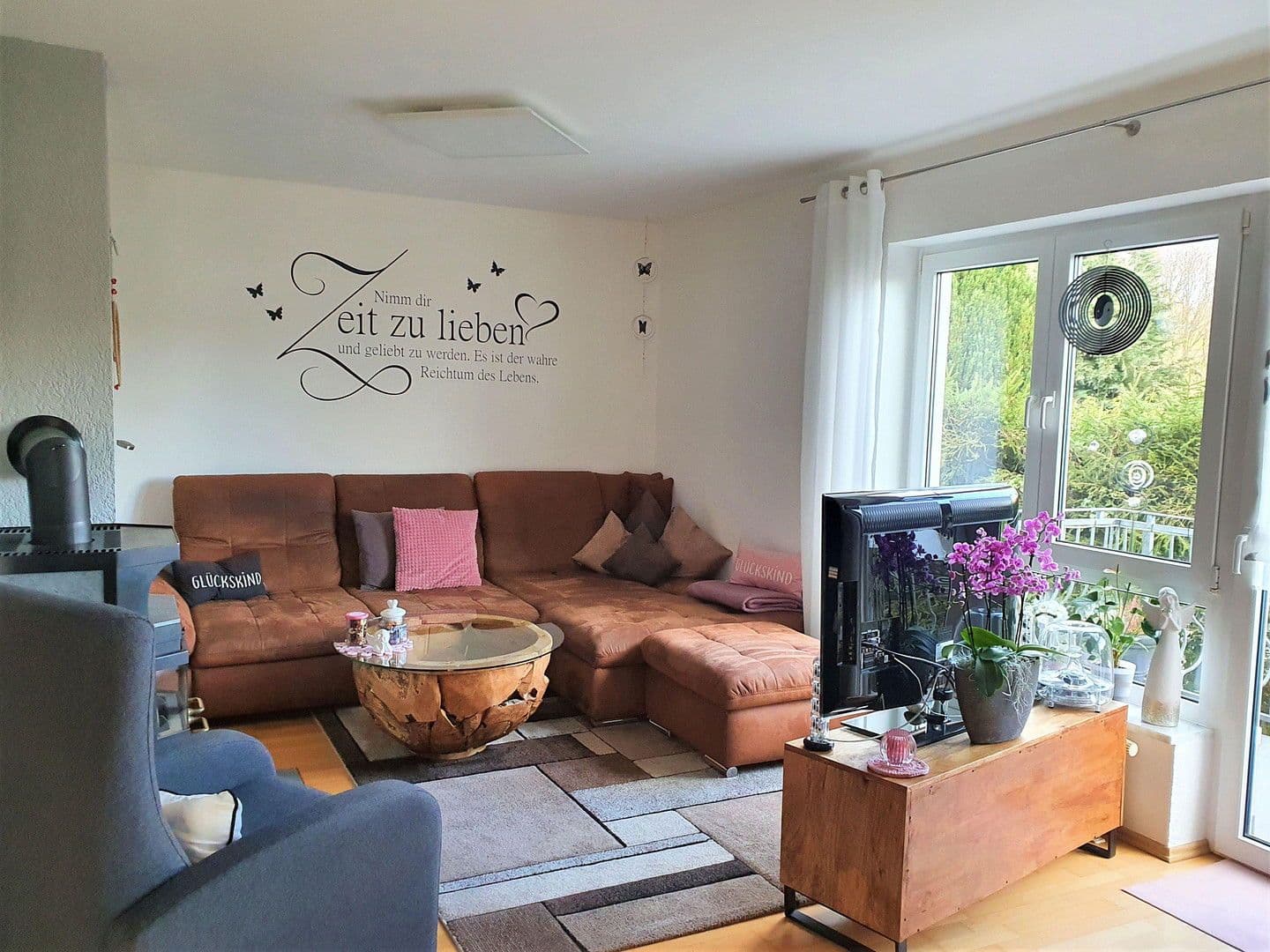 Prodej domu 126 m², pozemek 131 m², Waldsolms, Hessen Prodej domu 126 m², pozemek 131 m², Waldsolms, Hessen