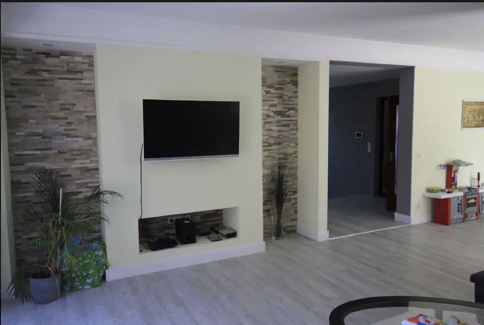 Pronájem bytu 6+1 180 m², Göttschieder Str. 7, Idar-Oberstein, Porýní-Falc Pronájem bytu 6+1 180 m², Göttschieder Str. 7, Idar-Oberstein, Porýní-Falc