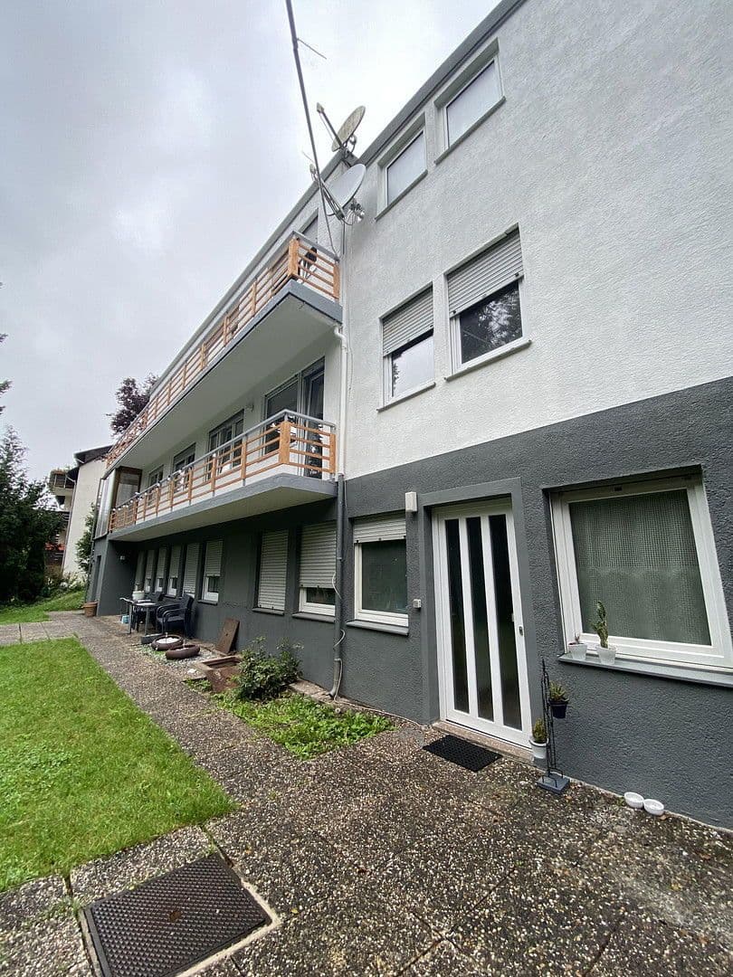 Pronájem bytu 6+1 180 m², Göttschieder Str. 7, Idar-Oberstein, Porýní-Falc Pronájem bytu 6+1 180 m², Göttschieder Str. 7, Idar-Oberstein, Porýní-Falc