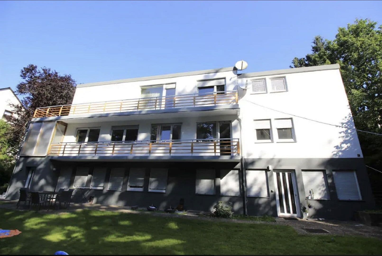 Pronájem bytu 6+1 180 m², Göttschieder Str. 7, Idar-Oberstein, Porýní-Falc Pronájem bytu 6+1 180 m², Göttschieder Str. 7, Idar-Oberstein, Porýní-Falc