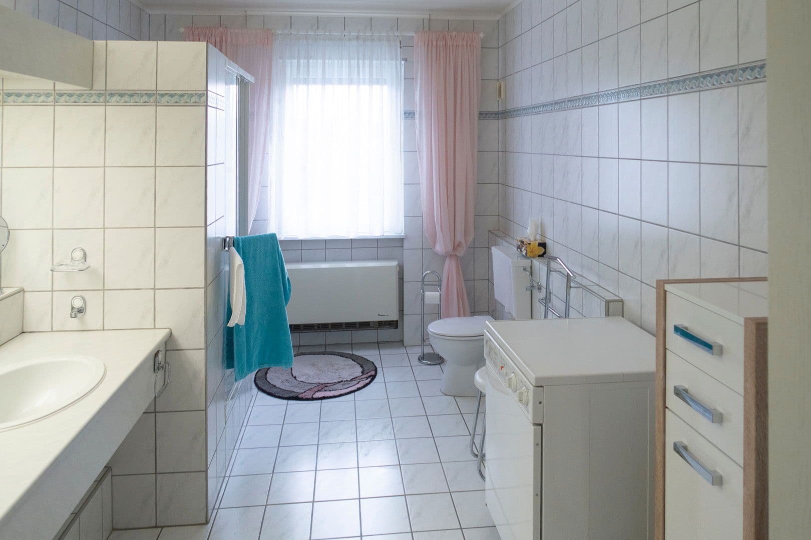 Prodej domu 293 m², pozemek 1.039 m², Markt Taschendorf, Bavorsko Prodej domu 293 m², pozemek 1.039 m², Markt Taschendorf, Bavorsko