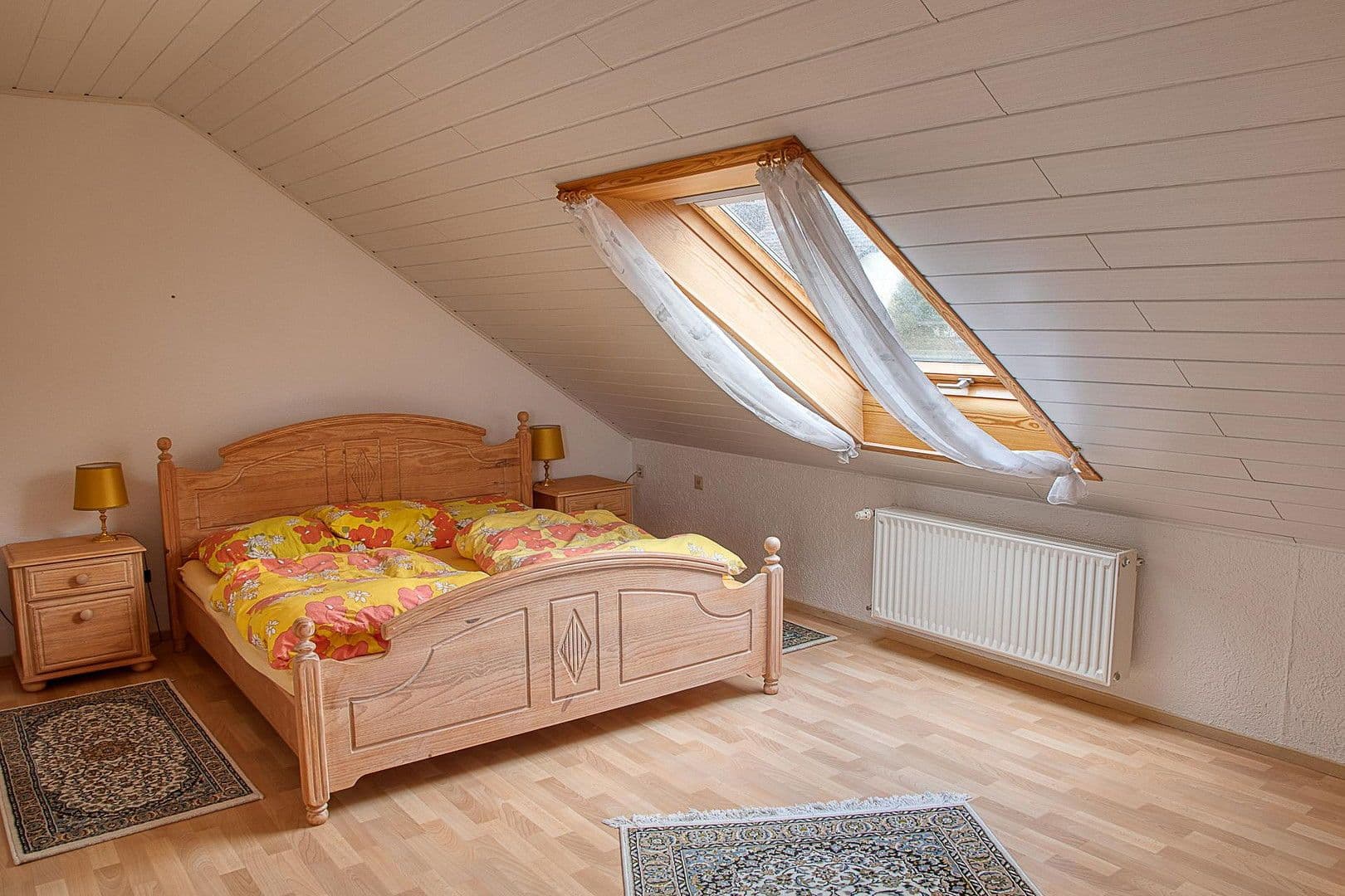 Prodej domu 293 m², pozemek 1.039 m², Markt Taschendorf, Bavorsko Prodej domu 293 m², pozemek 1.039 m², Markt Taschendorf, Bavorsko