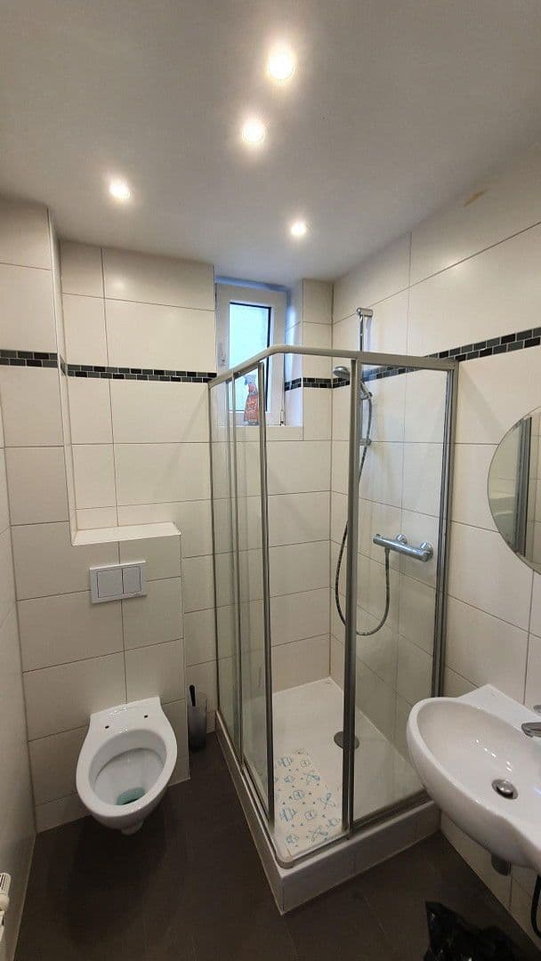 Pronájem bytu 2+kk 71 m², Duisburg, Severní Porýní-Vestfálsko Pronájem bytu 2+kk 71 m², Duisburg, Severní Porýní-Vestfálsko