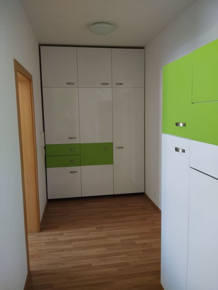 Pronájem bytu 2+kk 50 m², Podlesí II, Zlín, Zlínský kraj Pronájem bytu 2+kk 50 m², Podlesí II, Zlín, Zlínský kraj