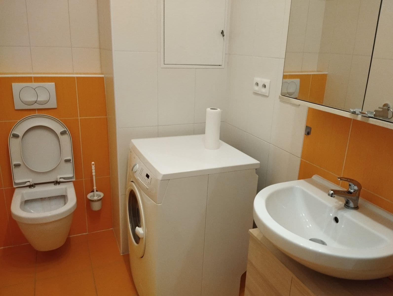 Pronájem bytu 2+kk 50 m², Podlesí II, Zlín, Zlínský kraj Pronájem bytu 2+kk 50 m², Podlesí II, Zlín, Zlínský kraj