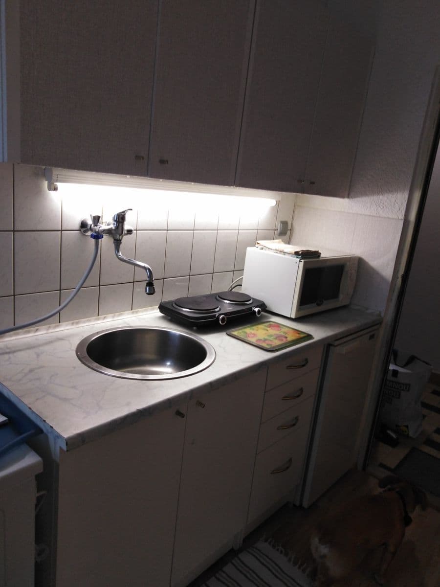 Prodej bytu 1+kk 18 m², Fibichova, Karlovy Vary, Karlovarský kraj Prodej bytu 1+kk 18 m², Fibichova, Karlovy Vary, Karlovarský kraj