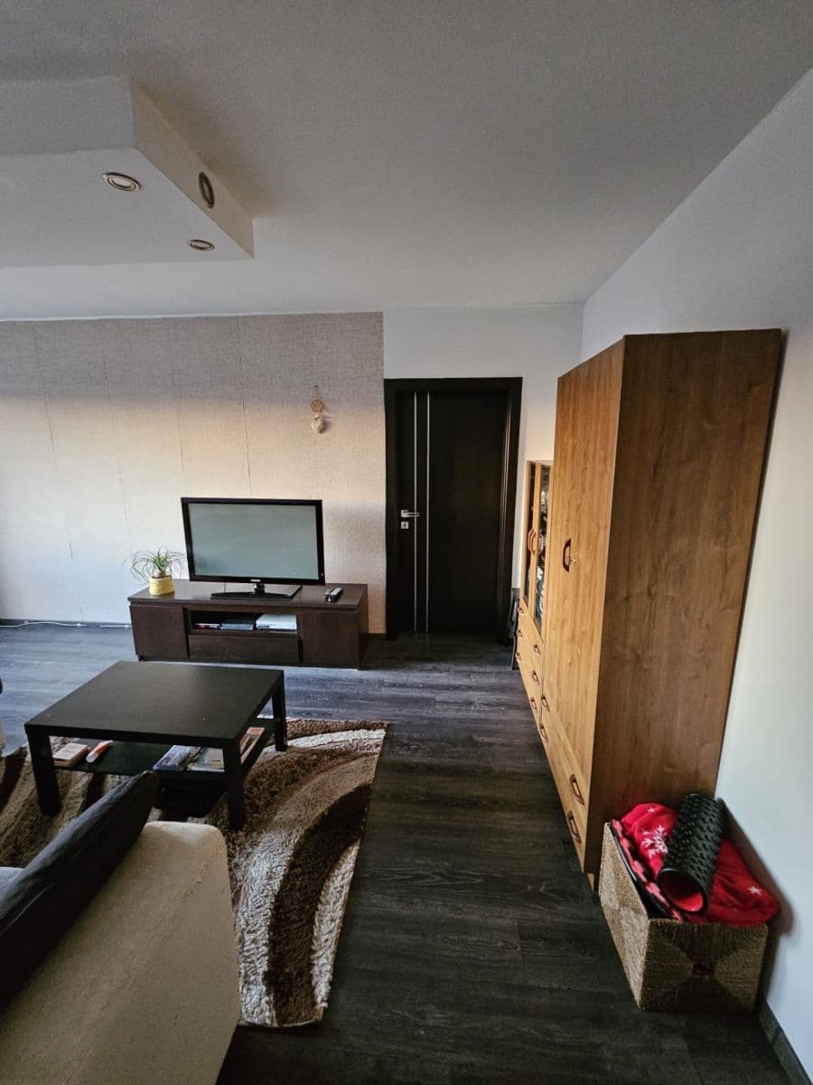 Pronájem bytu 2+1 55 m², Gabajova, Žilina, Žilinský kraj Pronájem bytu 2+1 55 m², Gabajova, Žilina, Žilinský kraj