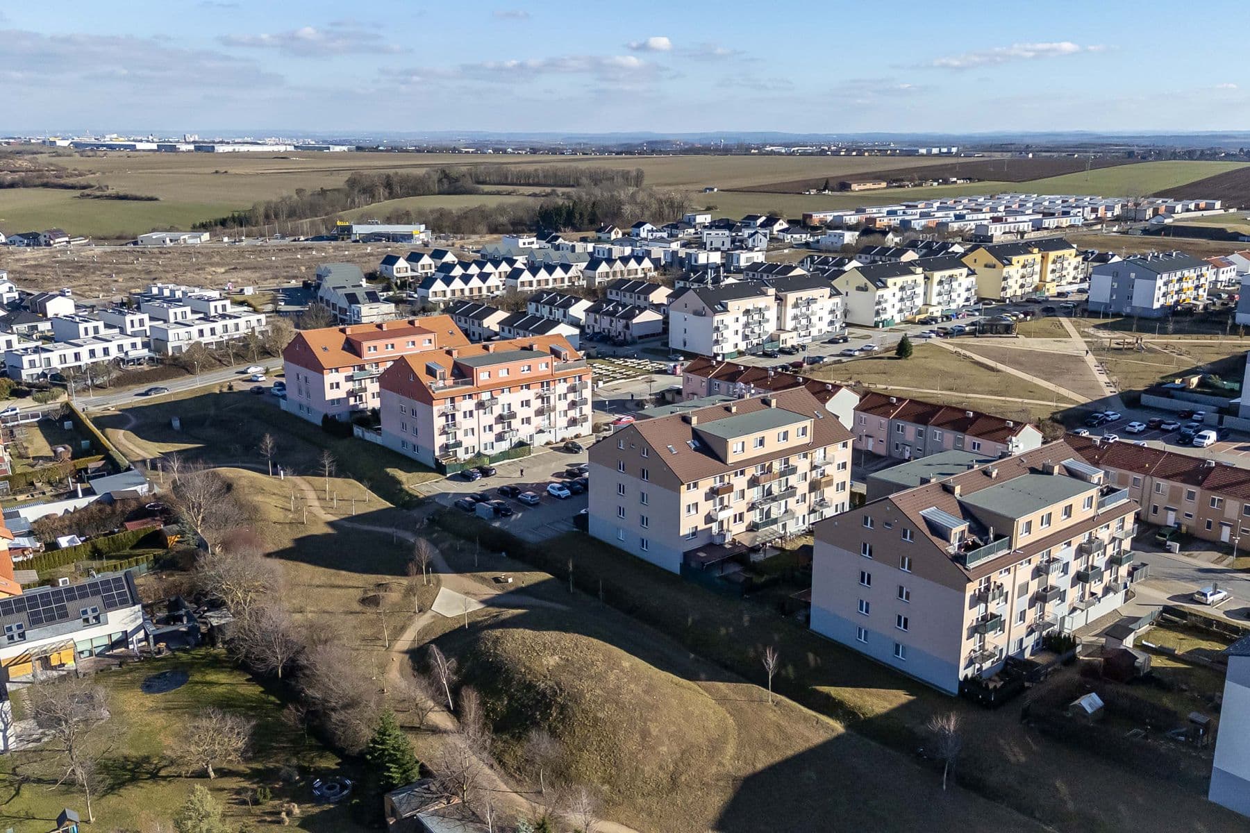 Prodej bytu 2+kk 82 m², Ecksteinova, Chýně, Středočeský kraj Prodej bytu 2+kk 82 m², Ecksteinova, Chýně, Středočeský kraj