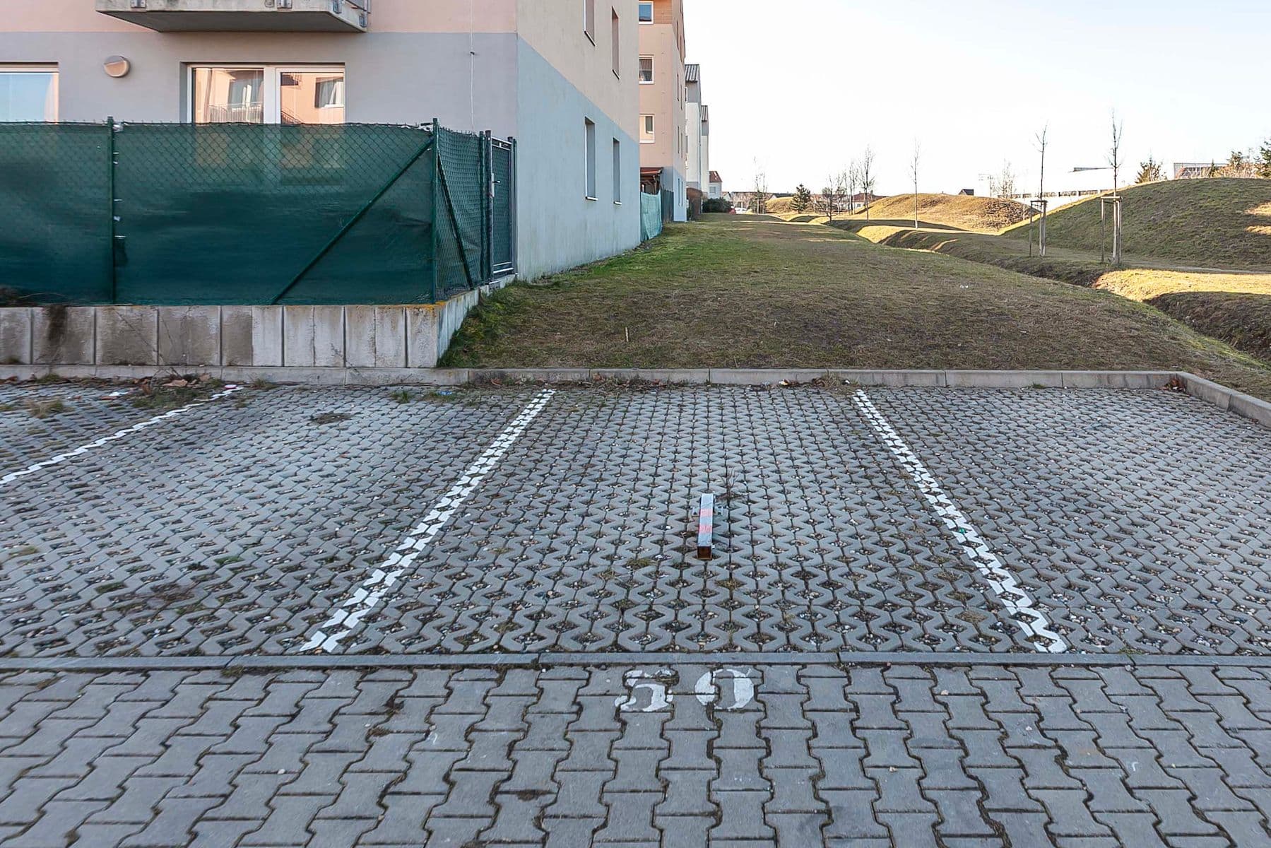 Prodej bytu 2+kk 82 m², Ecksteinova, Chýně, Středočeský kraj Prodej bytu 2+kk 82 m², Ecksteinova, Chýně, Středočeský kraj