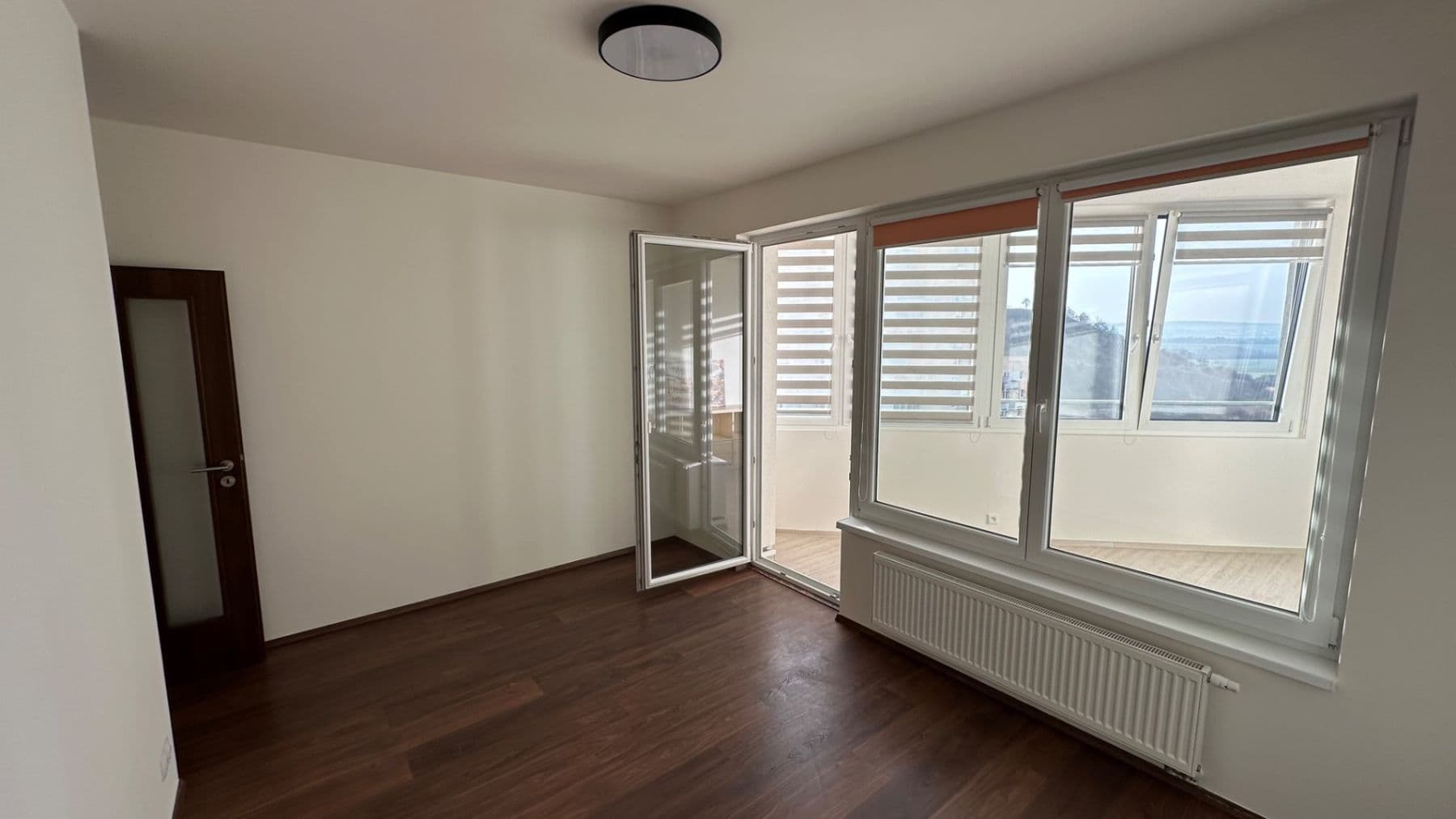 Pronájem bytu 2+kk 60 m², Modenská, Praha, Praha Pronájem bytu 2+kk 60 m², Modenská, Praha, Praha