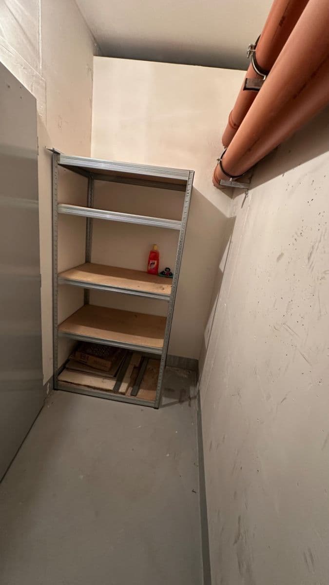 Pronájem bytu 2+kk 60 m², Modenská, Praha, Praha Pronájem bytu 2+kk 60 m², Modenská, Praha, Praha