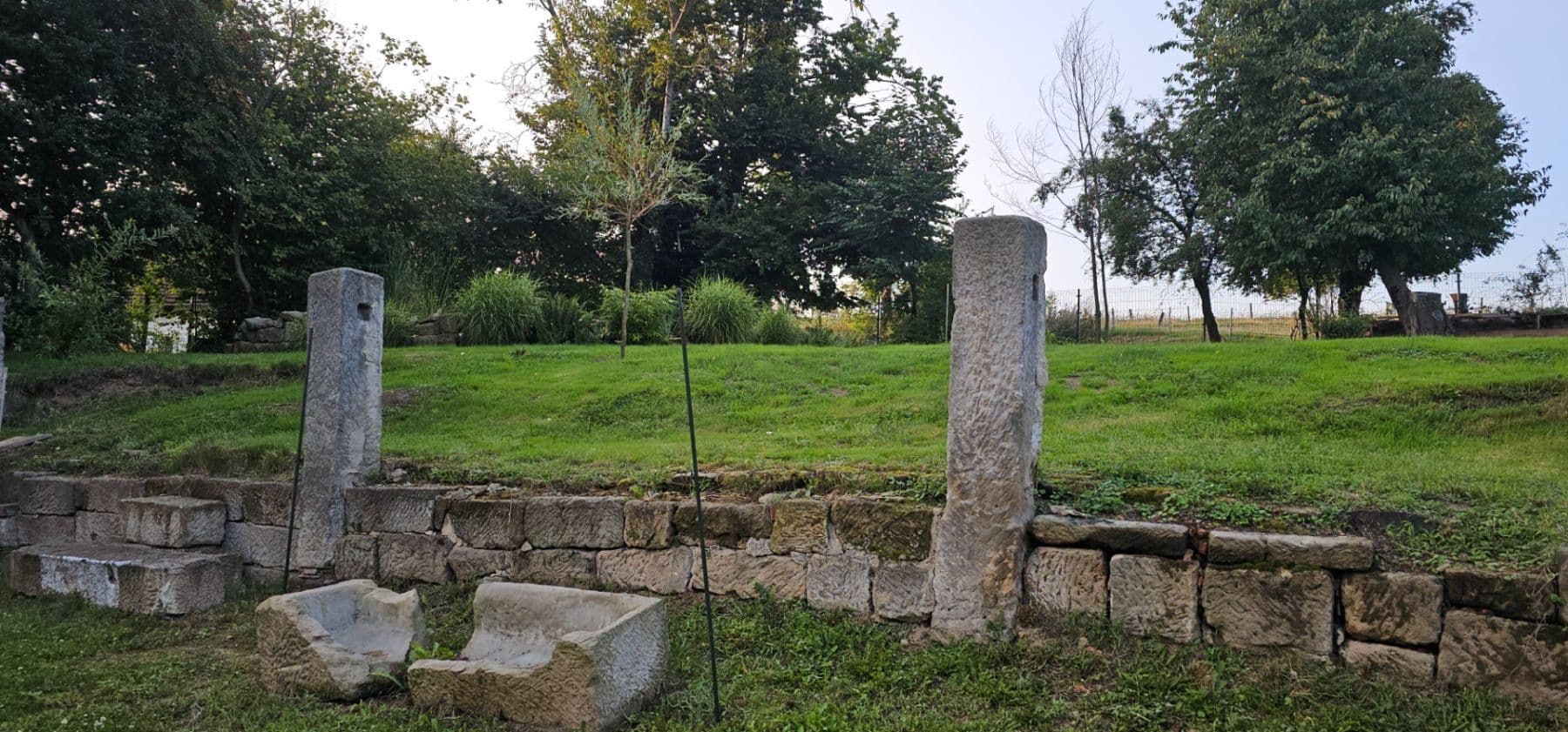 Prodej pozemku 700 m², Katusice, Středočeský kraj Prodej pozemku 700 m², Katusice, Středočeský kraj