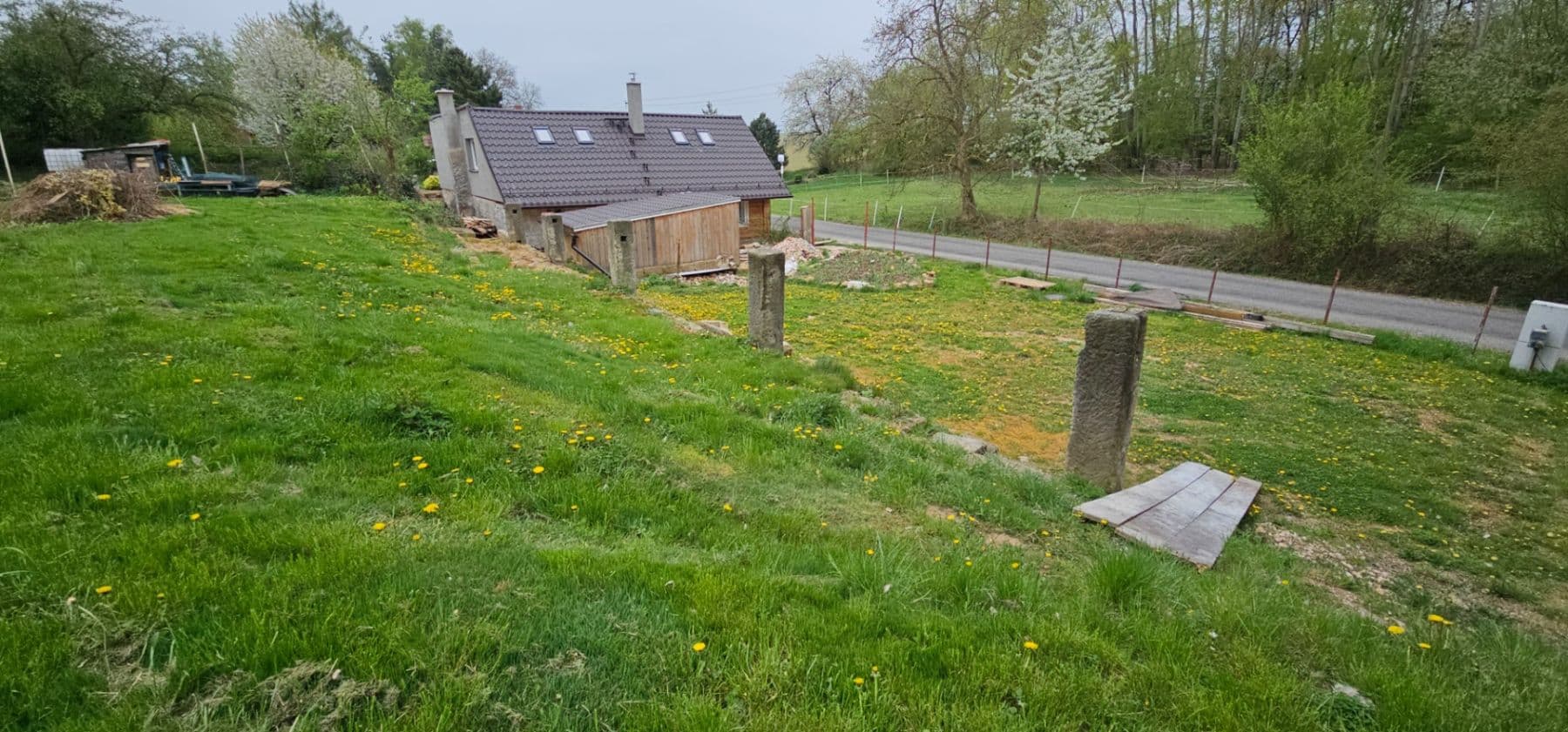 Prodej pozemku 700 m², Katusice, Středočeský kraj Prodej pozemku 700 m², Katusice, Středočeský kraj