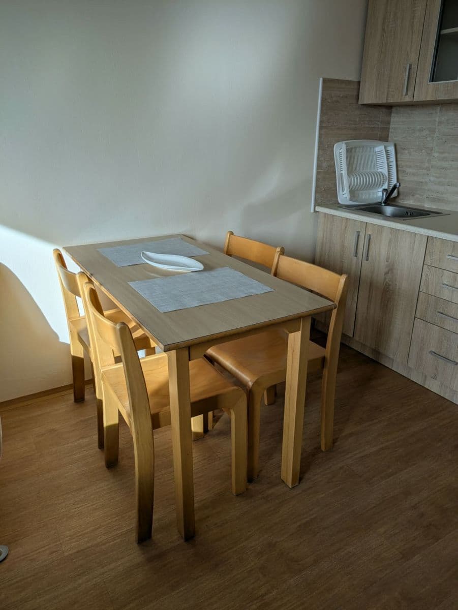 Pronájem bytu 2+kk 55 m², Skelná, Jablonec nad Nisou, Liberecký kraj Pronájem bytu 2+kk 55 m², Skelná, Jablonec nad Nisou, Liberecký kraj