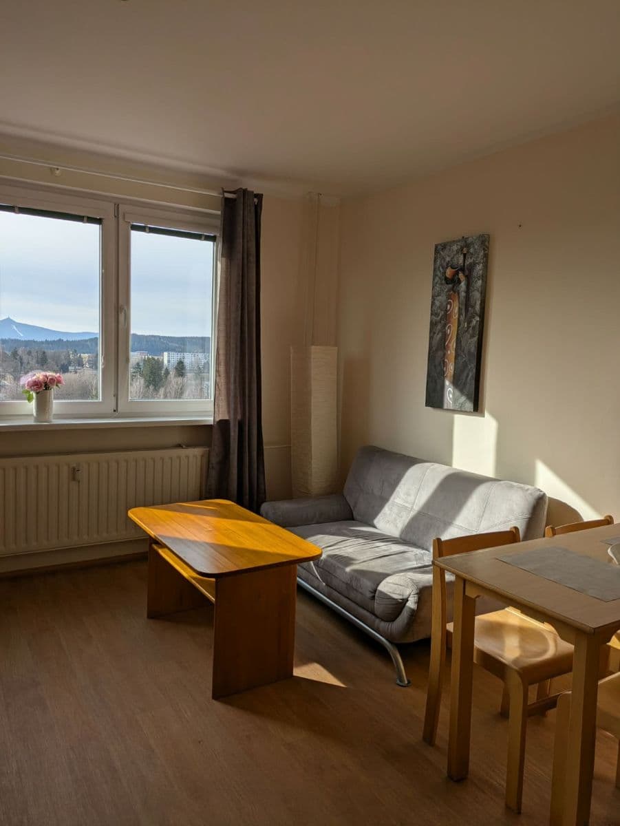 Pronájem bytu 2+kk 55 m², Skelná, Jablonec nad Nisou, Liberecký kraj Pronájem bytu 2+kk 55 m², Skelná, Jablonec nad Nisou, Liberecký kraj