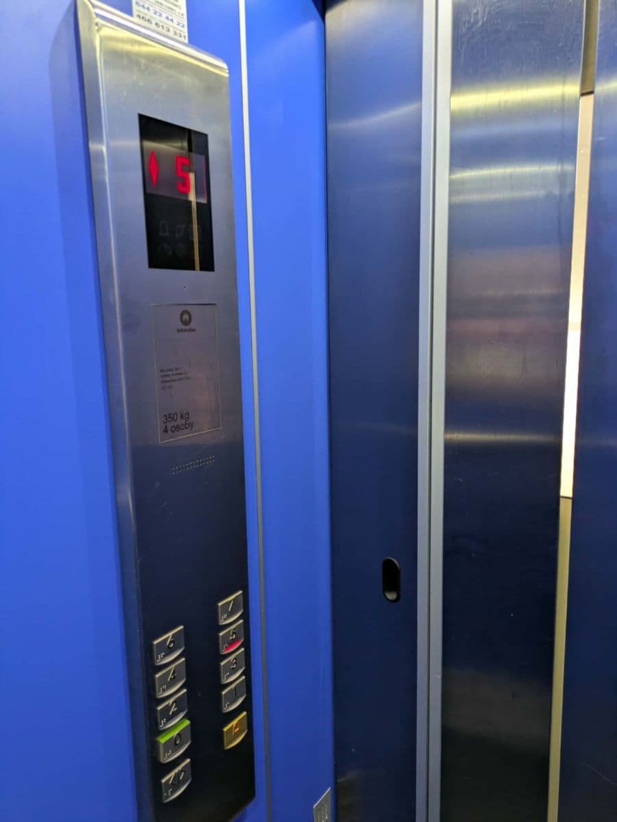 Pronájem bytu 2+kk 55 m², Skelná, Jablonec nad Nisou, Liberecký kraj Pronájem bytu 2+kk 55 m², Skelná, Jablonec nad Nisou, Liberecký kraj