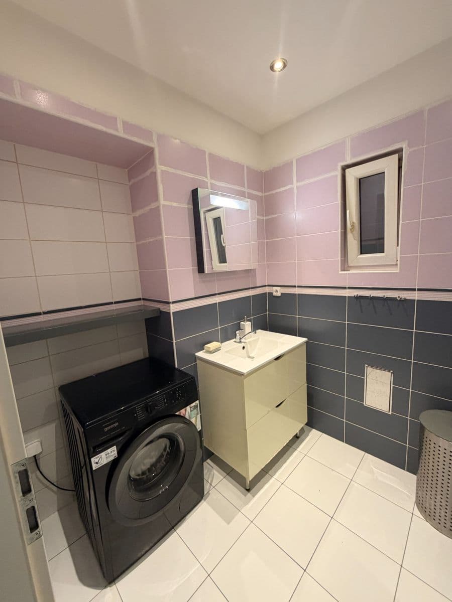 Pronájem bytu 2+kk 51 m², U Blaženky, Praha, Praha Pronájem bytu 2+kk 51 m², U Blaženky, Praha, Praha