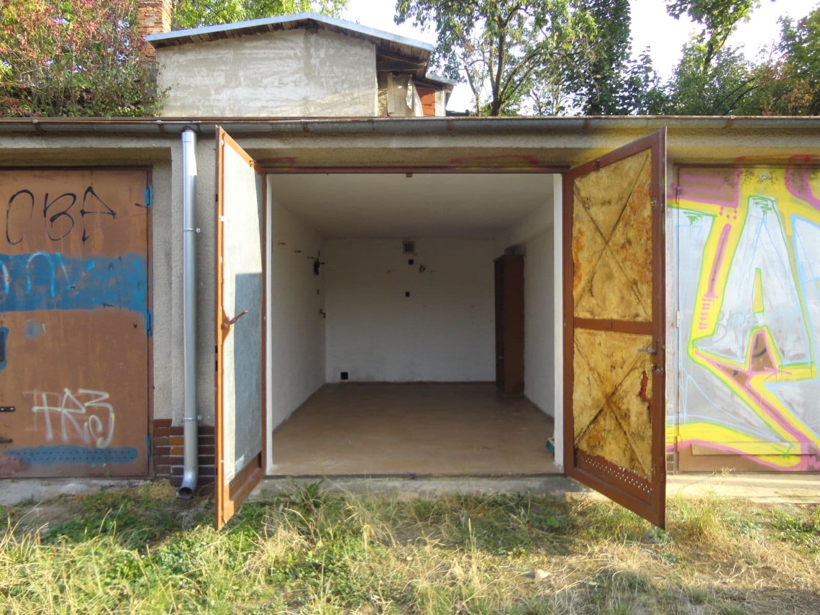 Pronájem garáže 20 m², Balbínova, Brno, Jihomoravský kraj Pronájem garáže 20 m², Balbínova, Brno, Jihomoravský kraj