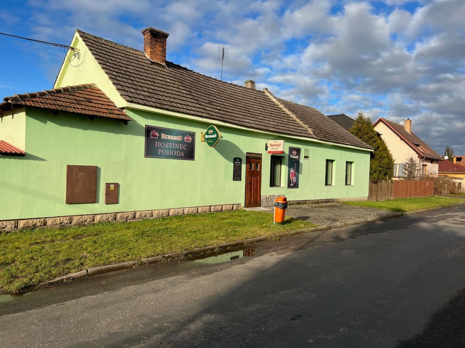 Pronájem nebytového prostoru 230 m², B. Smetany, Starý Kolín, Středočeský kraj Pronájem nebytového prostoru 230 m², B. Smetany, Starý Kolín, Středočeský kraj