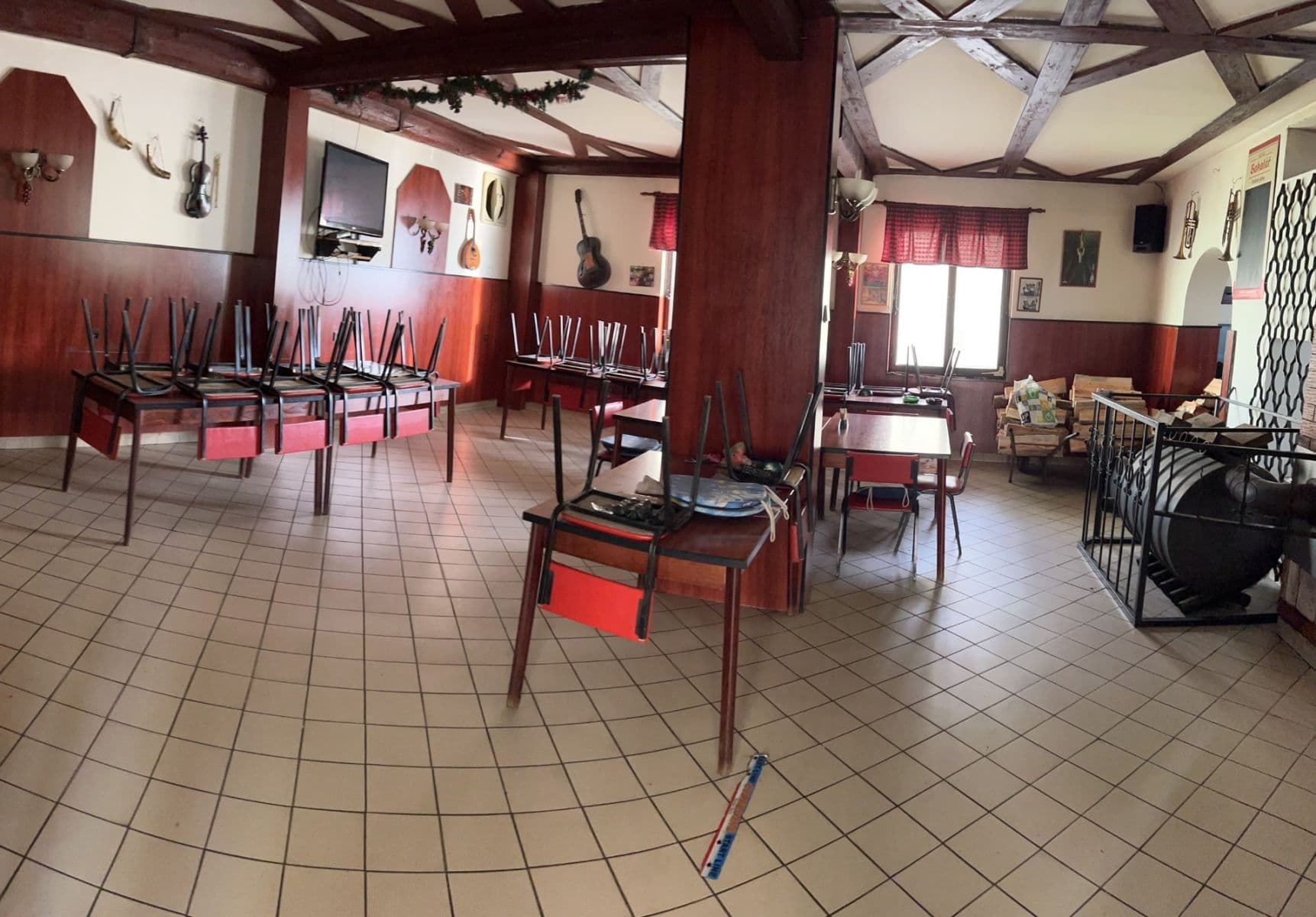 Pronájem nebytového prostoru 230 m², B. Smetany, Starý Kolín, Středočeský kraj Pronájem nebytového prostoru 230 m², B. Smetany, Starý Kolín, Středočeský kraj