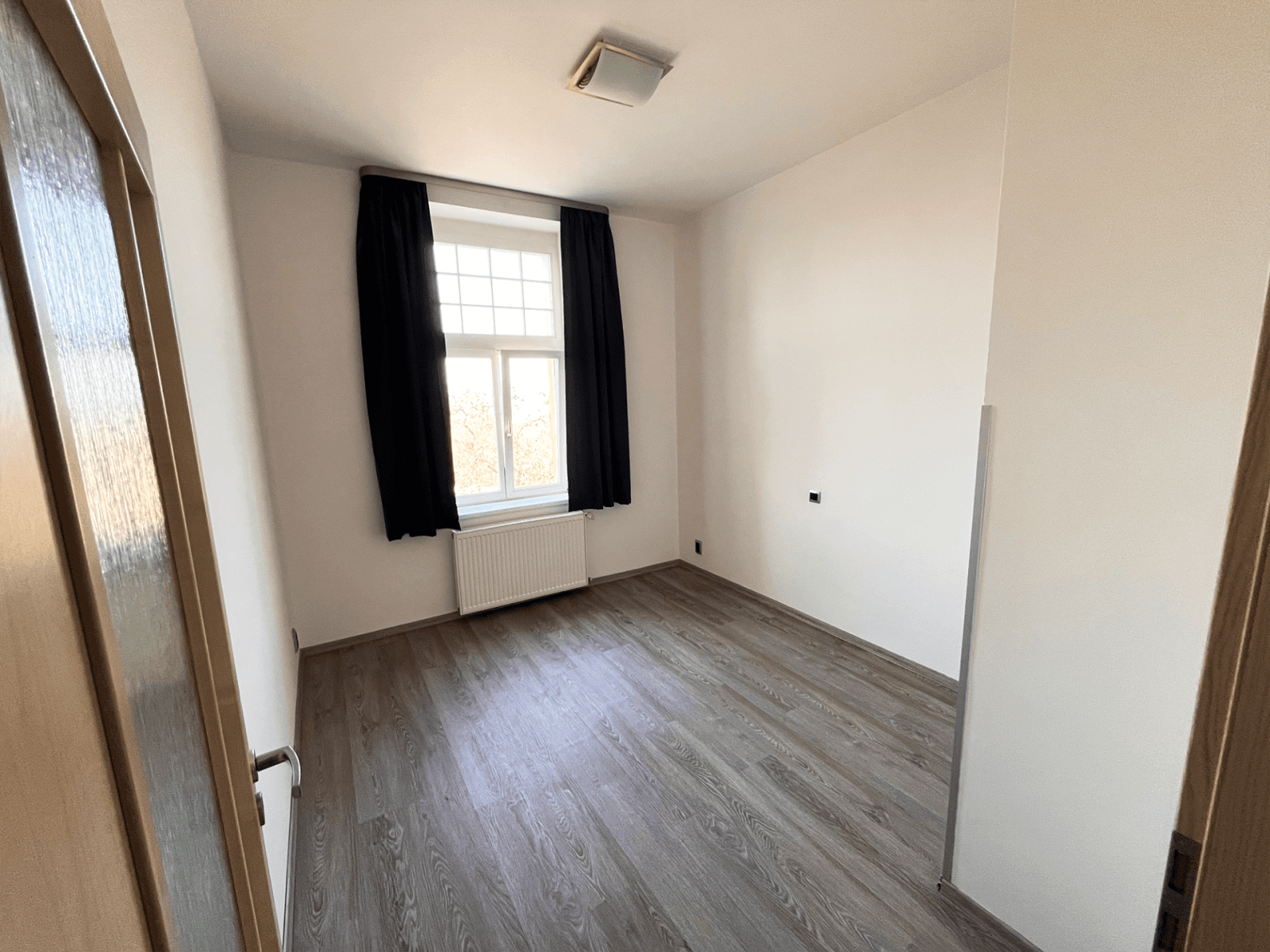 Prodej bytu 2+kk 44 m², Nad Královskou oborou, Praha, Praha Prodej bytu 2+kk 44 m², Nad Královskou oborou, Praha, Praha