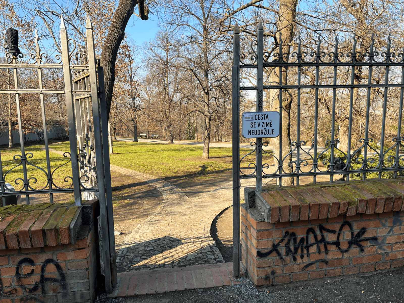 Prodej bytu 2+kk 44 m², Nad Královskou oborou, Praha, Praha Prodej bytu 2+kk 44 m², Nad Královskou oborou, Praha, Praha