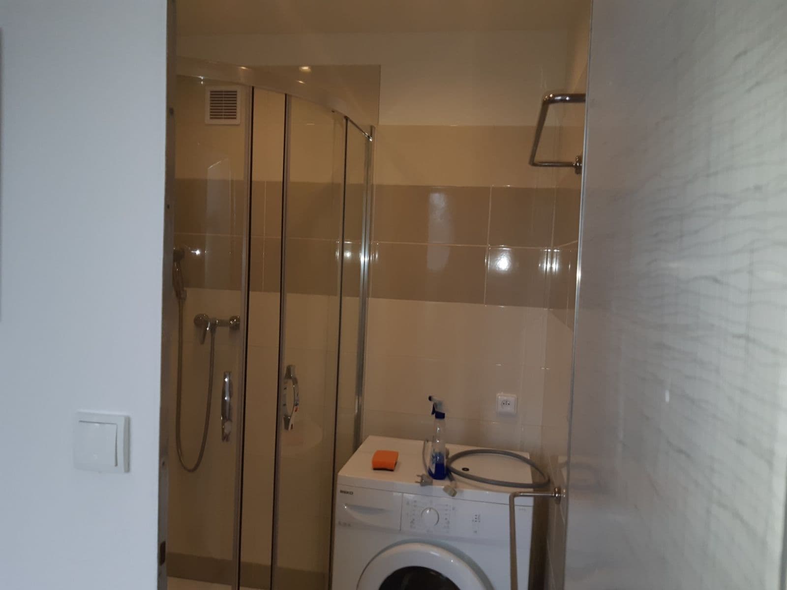 Pronájem bytu 2+1 63 m², Bořivojova, Roudnice nad Labem, Ústecký kraj Pronájem bytu 2+1 63 m², Bořivojova, Roudnice nad Labem, Ústecký kraj