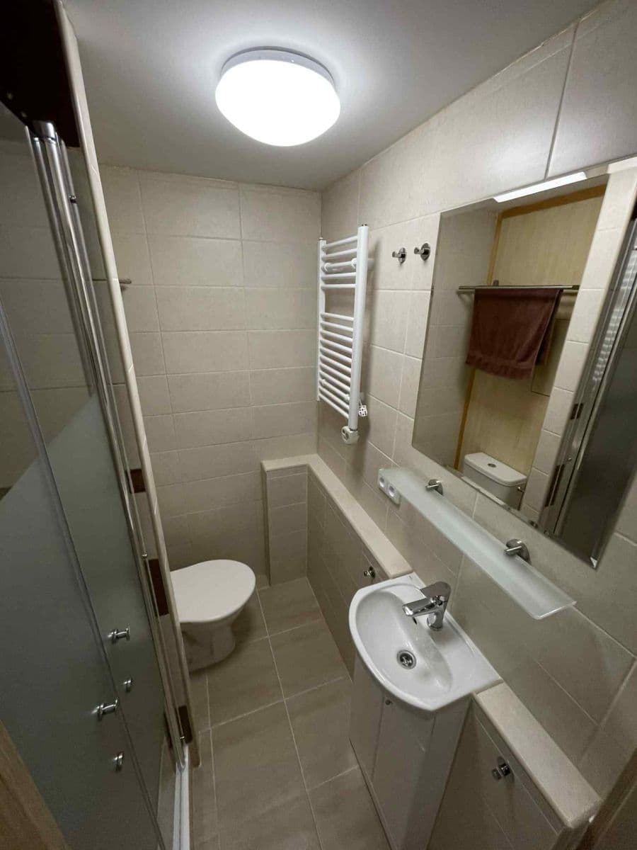 Pronájem bytu 1+1 33 m², Nádražní, Hrušovany nad Jevišovkou, Jihomoravský kraj Pronájem bytu 1+1 33 m², Nádražní, Hrušovany nad Jevišovkou, Jihomoravský kraj