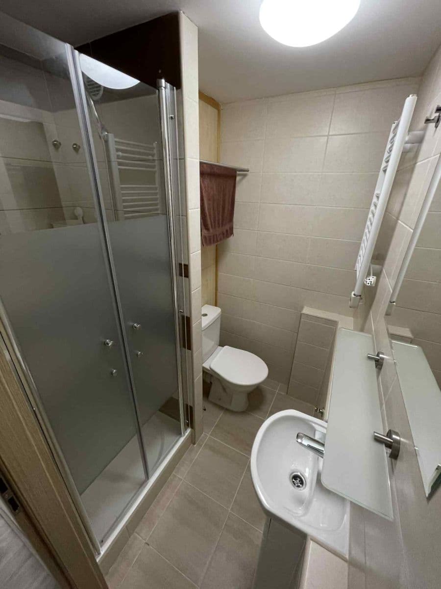 Pronájem bytu 1+1 33 m², Nádražní, Hrušovany nad Jevišovkou, Jihomoravský kraj Pronájem bytu 1+1 33 m², Nádražní, Hrušovany nad Jevišovkou, Jihomoravský kraj