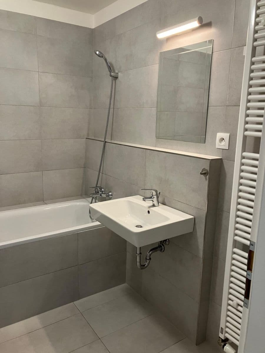 Pronájem bytu 2+kk 50 m², Strnadových, Praha, Praha Pronájem bytu 2+kk 50 m², Strnadových, Praha, Praha
