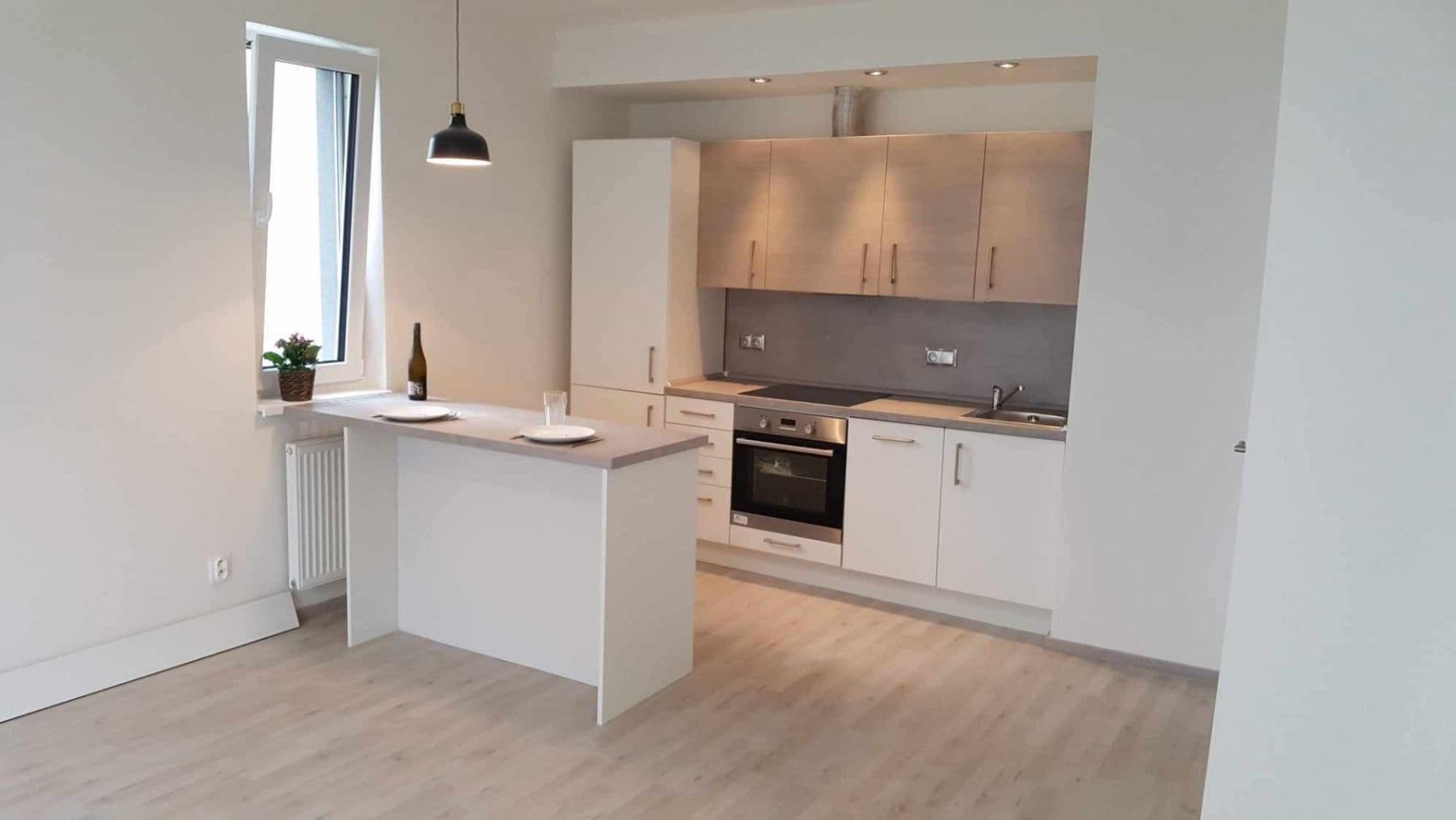 Pronájem bytu 2+kk 50 m², Strnadových, Praha, Praha Pronájem bytu 2+kk 50 m², Strnadových, Praha, Praha