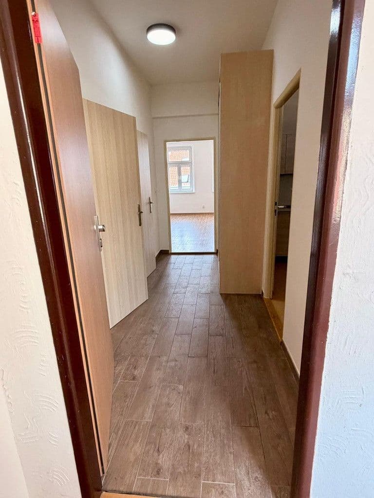 Pronájem bytu 2+1 62 m², Víta Nejedlého, Praha, Praha Pronájem bytu 2+1 62 m², Víta Nejedlého, Praha, Praha