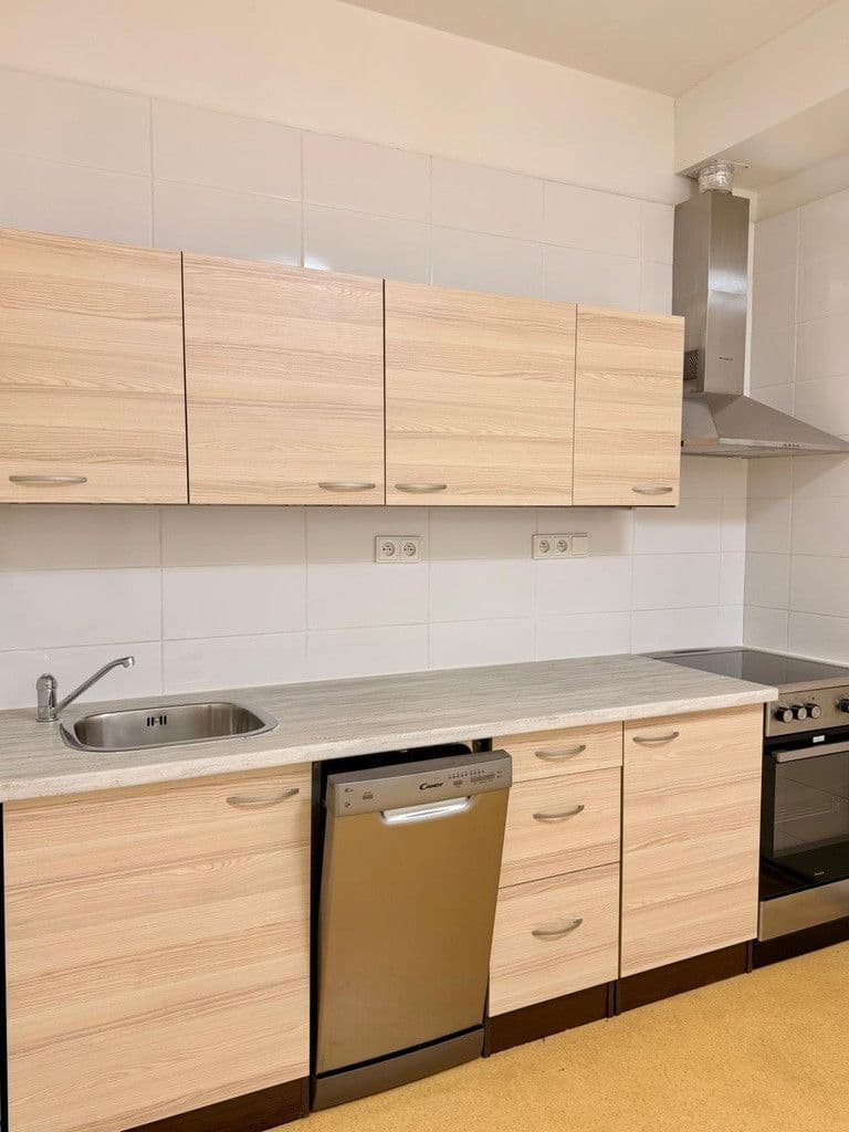 Pronájem bytu 2+1 62 m², Víta Nejedlého, Praha, Praha Pronájem bytu 2+1 62 m², Víta Nejedlého, Praha, Praha