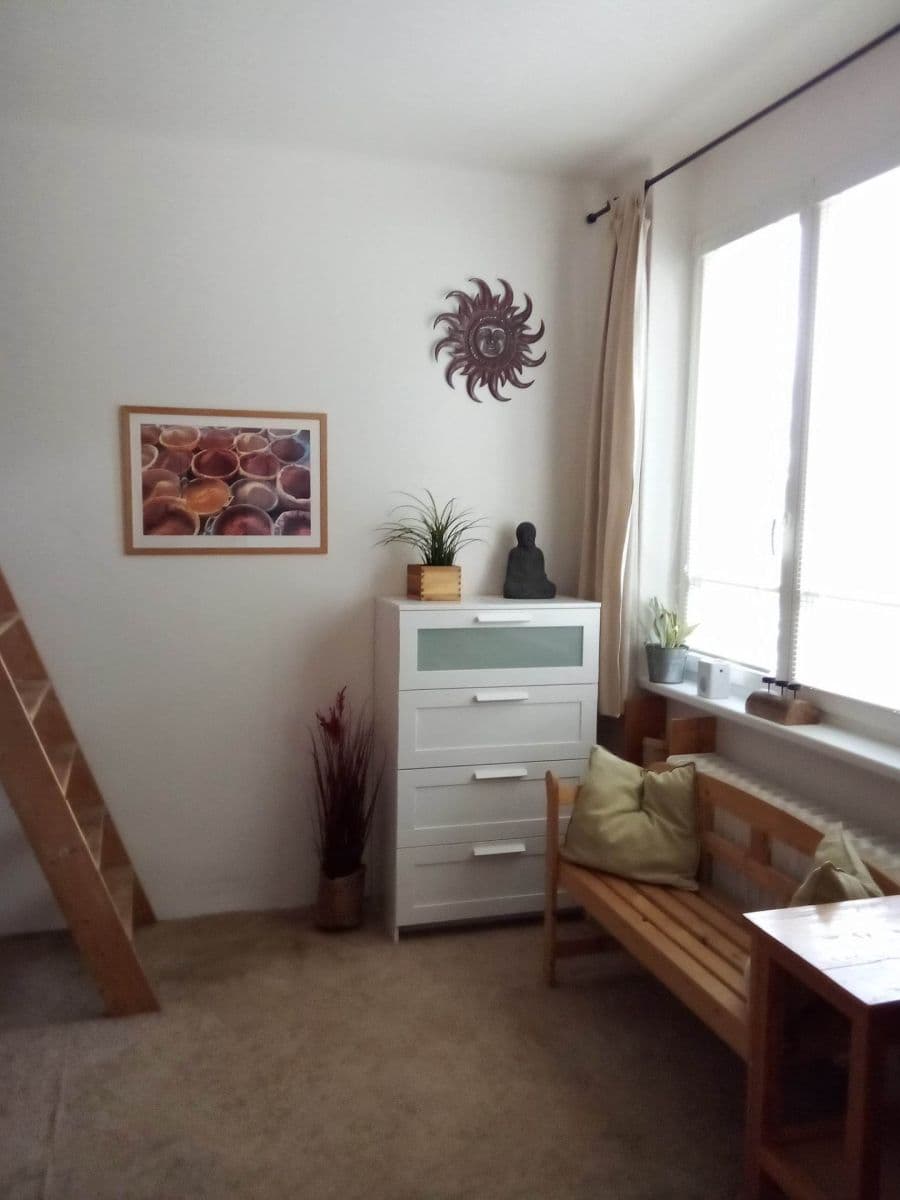 Prodej bytu 2+kk 40 m², Jičínská, Praha, Praha Prodej bytu 2+kk 40 m², Jičínská, Praha, Praha