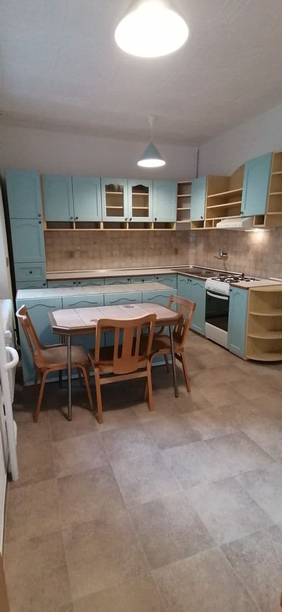 Pronájem bytu 3+1 100 m², Sadová, Třebíč, Kraj Vysočina Pronájem bytu 3+1 100 m², Sadová, Třebíč, Kraj Vysočina