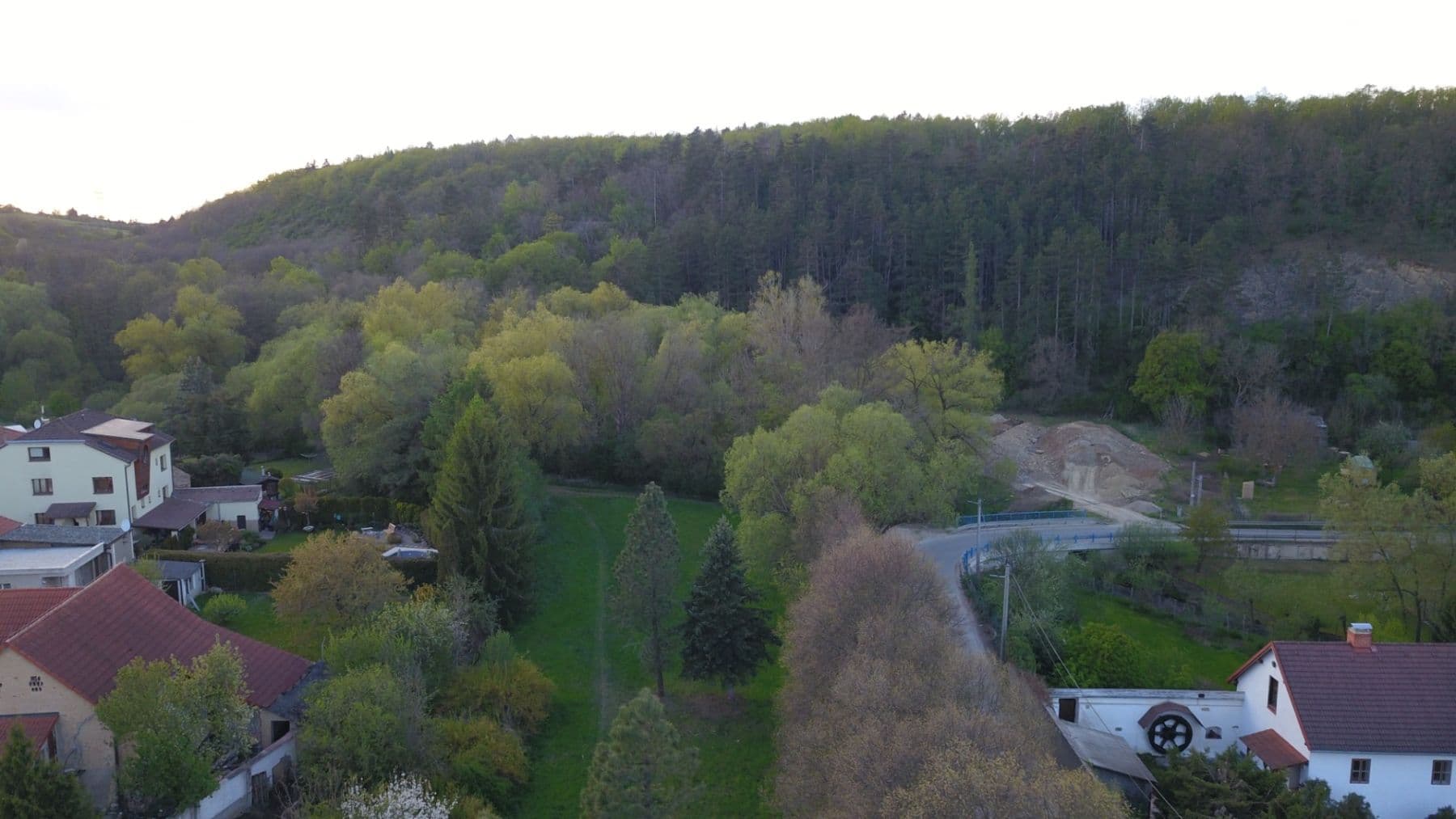 Prodej pozemku 1.030 m², Choteč, Středočeský kraj Prodej pozemku 1.030 m², Choteč, Středočeský kraj
