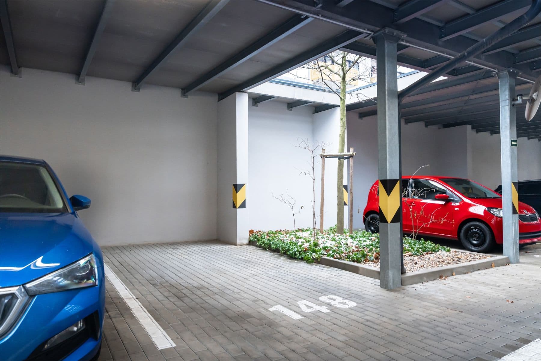 Prodej garáže 20 m², Honzíkova, Praha, Praha Prodej garáže 20 m², Honzíkova, Praha, Praha