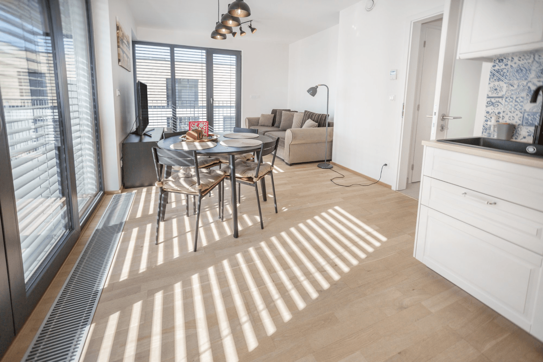 Prodej bytu 2+kk 52 m², Šenácká, Praha, Praha Prodej bytu 2+kk 52 m², Šenácká, Praha, Praha