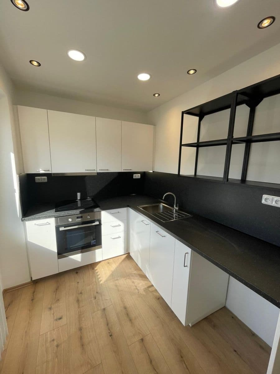 Pronájem bytu 2+1 50 m², Na Široké, Ostrava, Moravskoslezský kraj Pronájem bytu 2+1 50 m², Na Široké, Ostrava, Moravskoslezský kraj